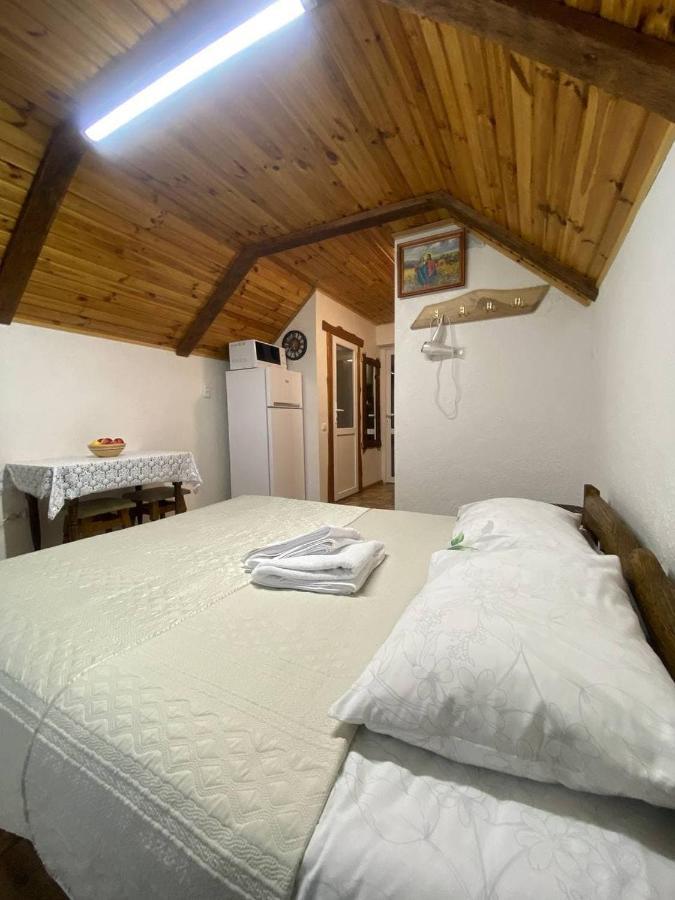 Затишок В Карпатах 1 Apartment Slavsko Exterior foto